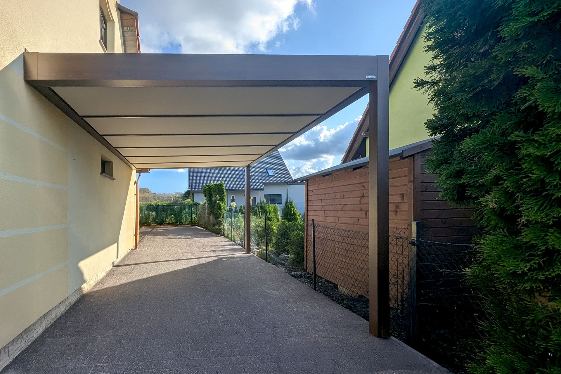 Carport jednostanowiskowy — realizacja zadaszenia tarasowego w Trójmieście 5